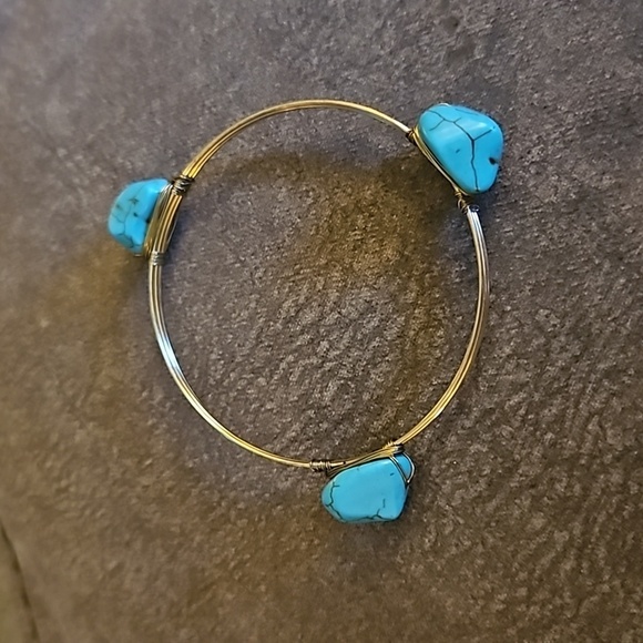 Cowboy Core Western Faux Turquoise Wire Wrapped Bracelet - Picture 2 of 6